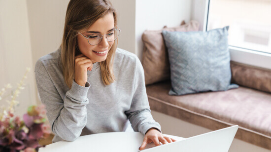 Outsourcing Ihrer Lohnabrechnung ist oft günstiger als eigenes Personal