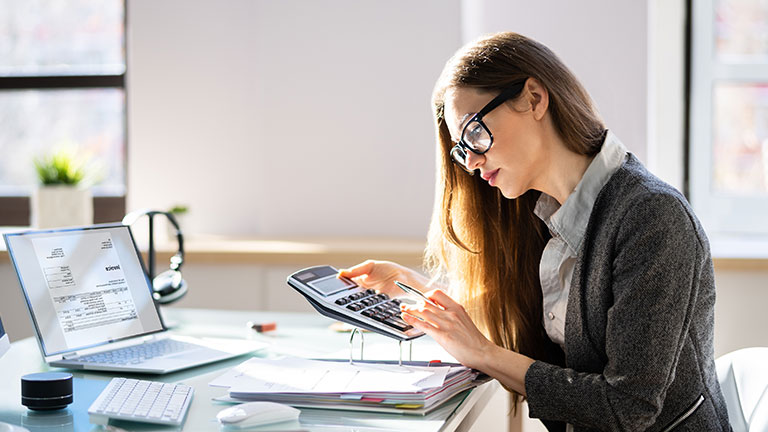 Einhaltung des deutschen Mindestlohngesetzes in der Lohnbuchhaltung 