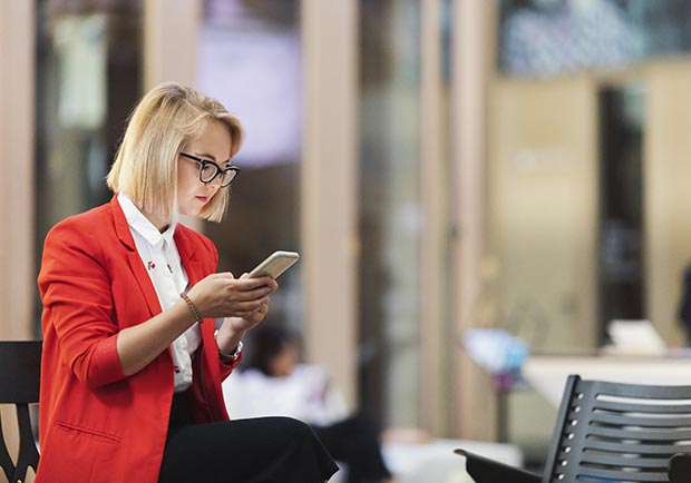 Verwalten Sie Ihre globale Belegschaft von Ihrem mobilen Endgerät aus